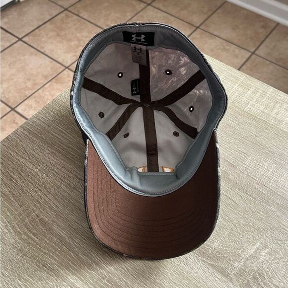 NWOT … UNDER ARMOUR “Size: L” Woodland Camo Hat - Picture 2 of 3